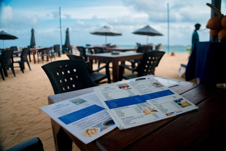 Property building, Restaurant/places to eat, Beach