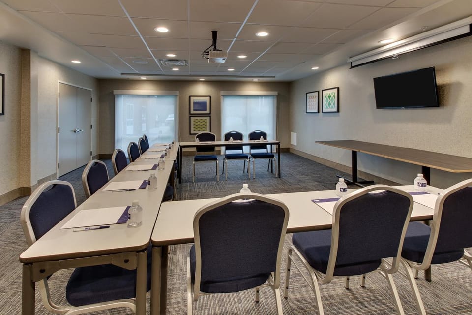 Meeting/conference room