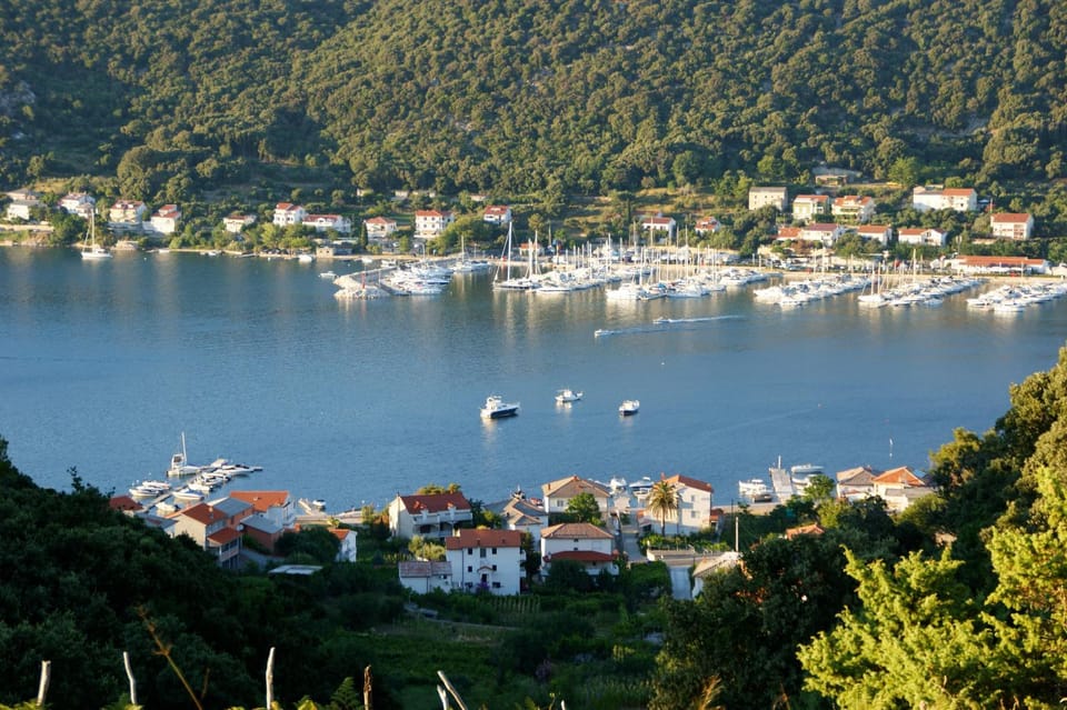 Property building, Natural landscape, Fishing, Snorkeling, Hiking, Cycling, Diving