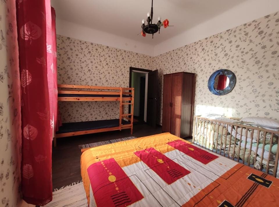 Bed, Bedroom, bunk bed