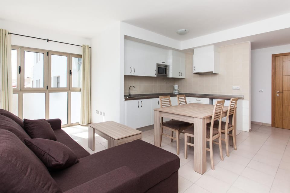 Kitchen or kitchenette, Living room, Dining area