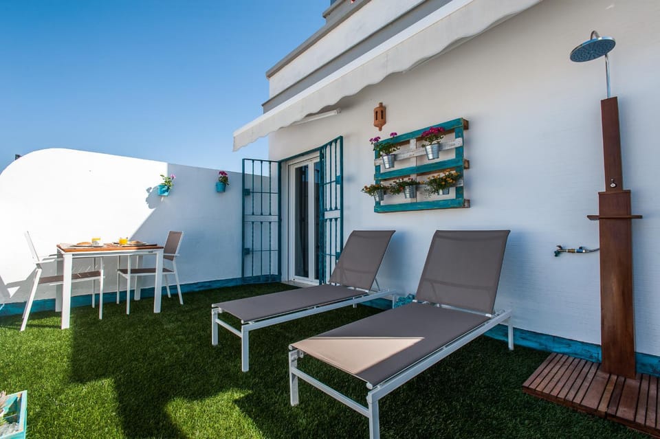 Balcony/Terrace, Balcony/Terrace
