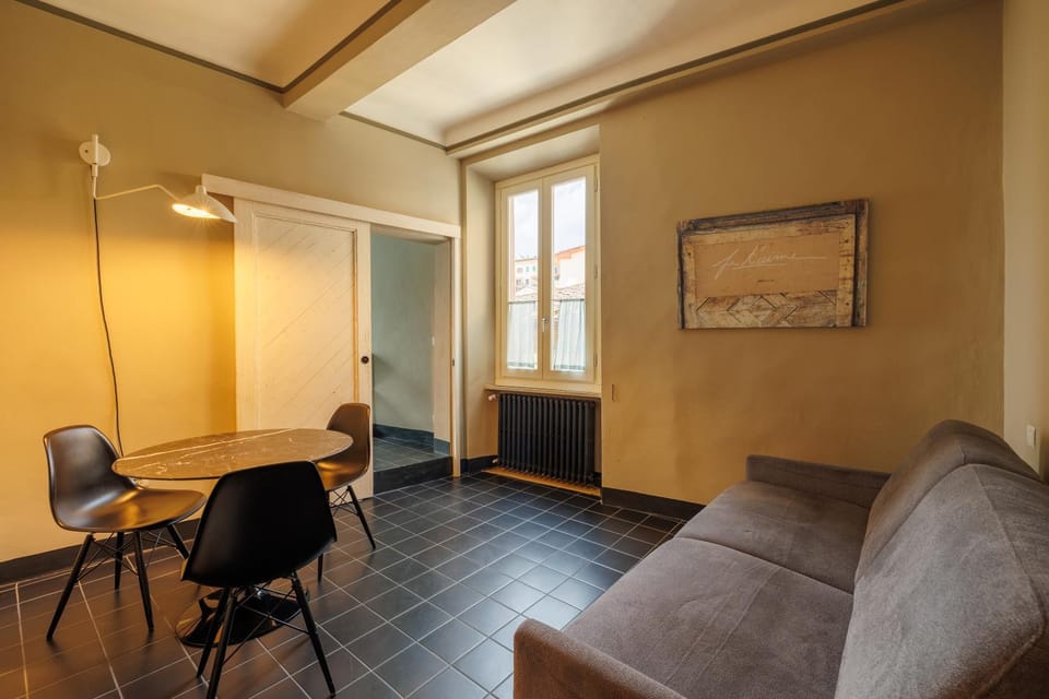 TV and multimedia, View (from property/room), Seating area