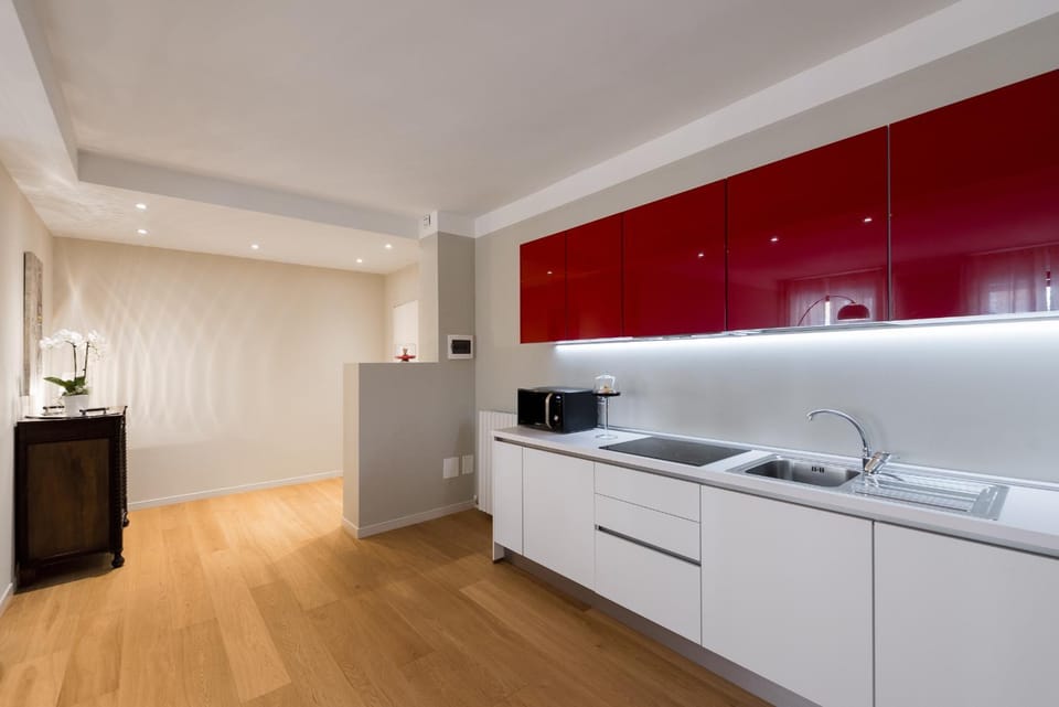 Kitchen or kitchenette, Living room