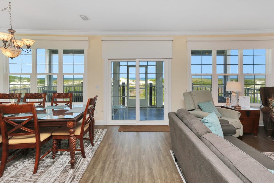A Tropical Breeze by Pristine Properties Vacation Rentals House in Florida
