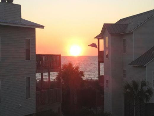 Coastal Sunshine by Pristine Properties Vacation Rentals House in Cape San Blas