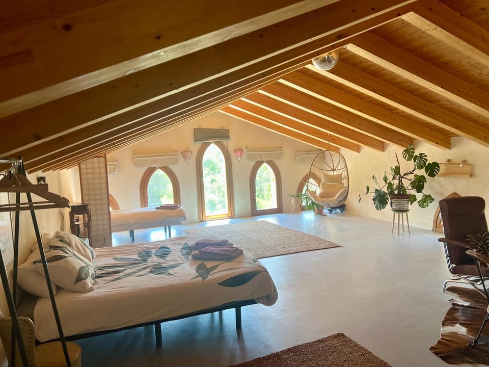 Bed, View (from property/room), Bedroom, towels