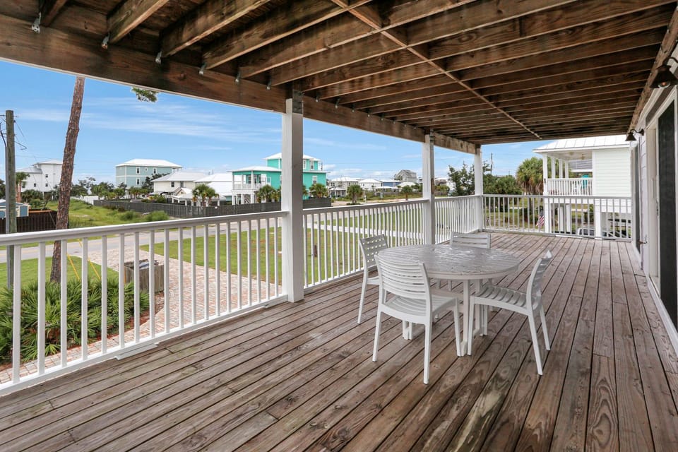 Pearly Shells by Pristine Properties Vacation Rentals House in Florida