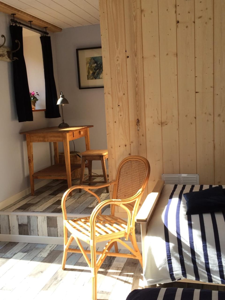 Decorative detail, Seating area, Bedroom, Garden view