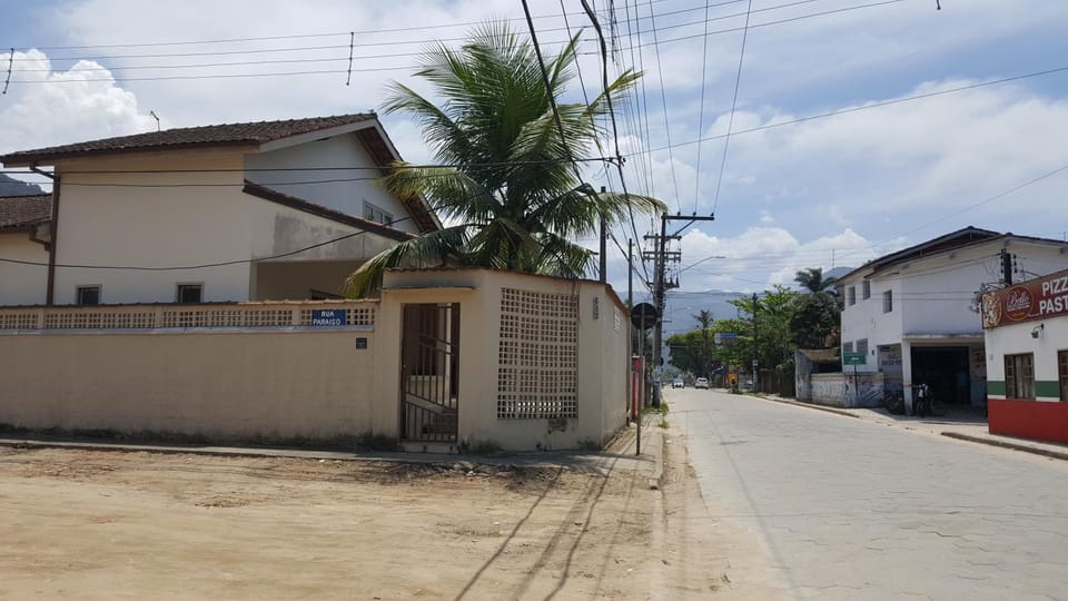 Neighbourhood, Shopping Area