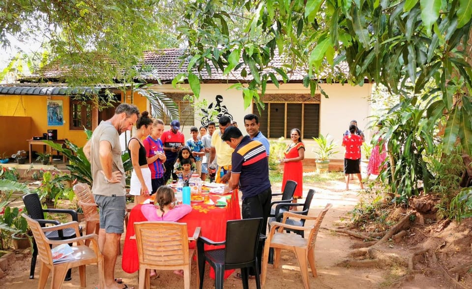 Day, People, Garden, Garden view, children, group of guests, Family