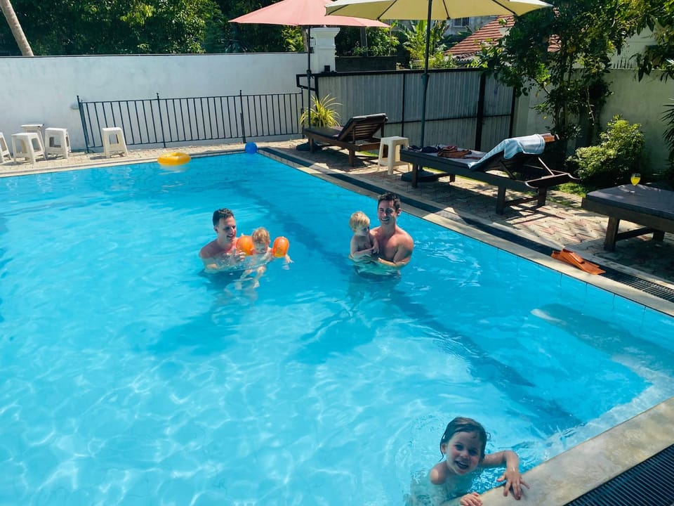 Villa White Bed and Breakfast in Hikkaduwa