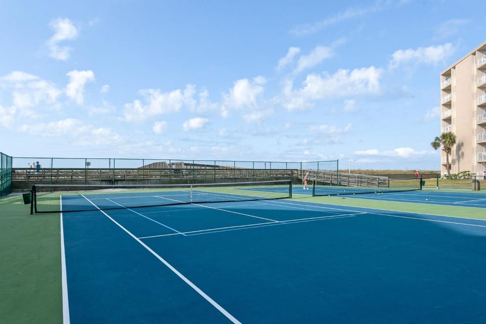 Holiday Surf and Racquet Club 710 House in Destin