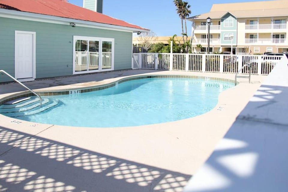 St Martin Beachwalk Villas 112 House in Destin