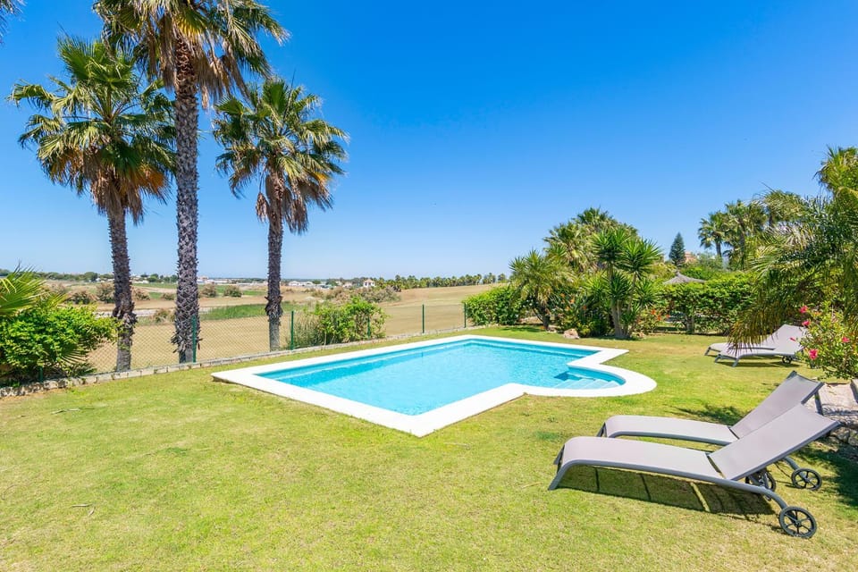 Garden, Swimming pool