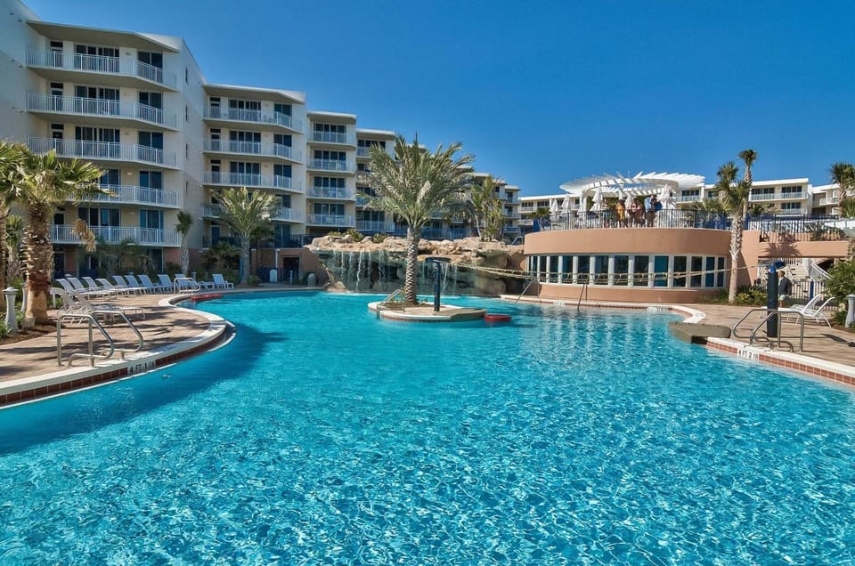 Waterscape 235-A House in Okaloosa Island