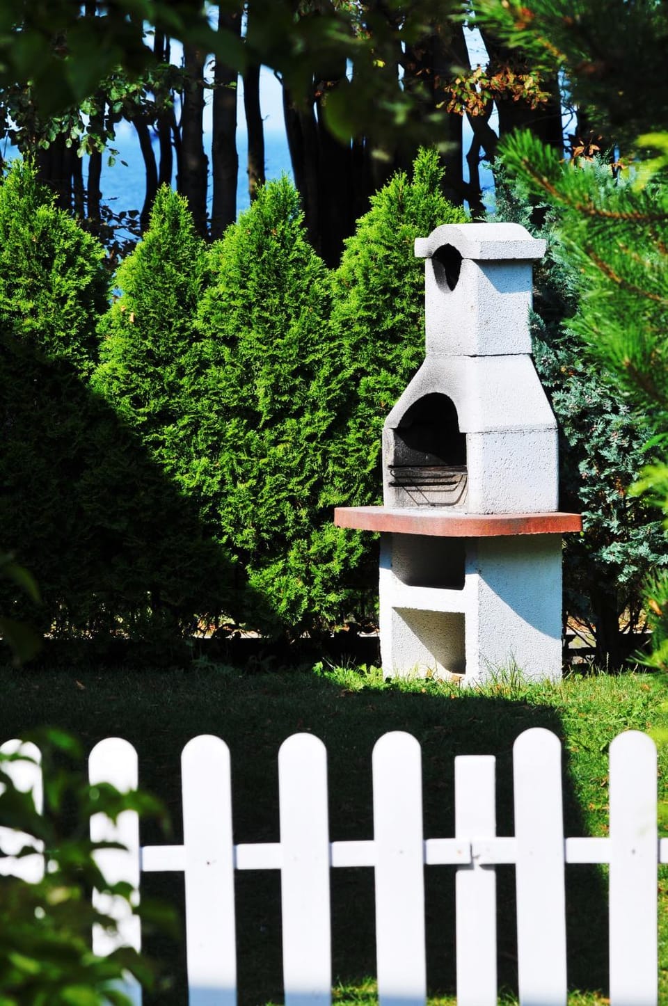 BBQ facilities, BBQ facilities, Garden