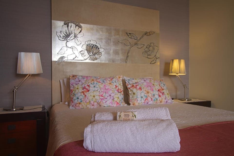Bed, Decorative detail