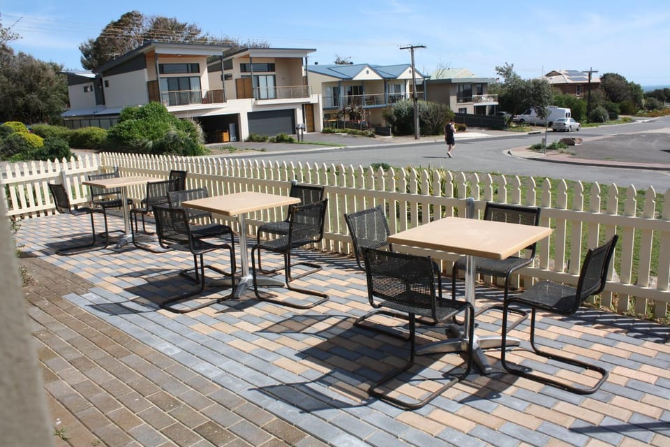 Patio, Sea view