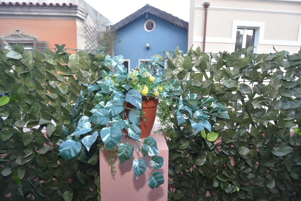 Balcony/Terrace, Decorative detail