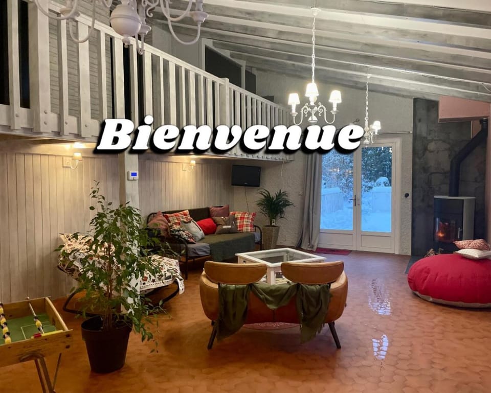 Au Vieux Logis 63 Bed and Breakfast in Auvergne-Rhône-Alpes