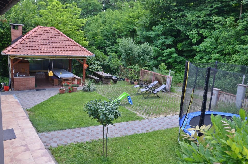 BBQ facilities, Children play ground, Garden, Balcony/Terrace