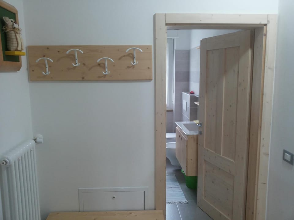 Bathroom, Area and facilities