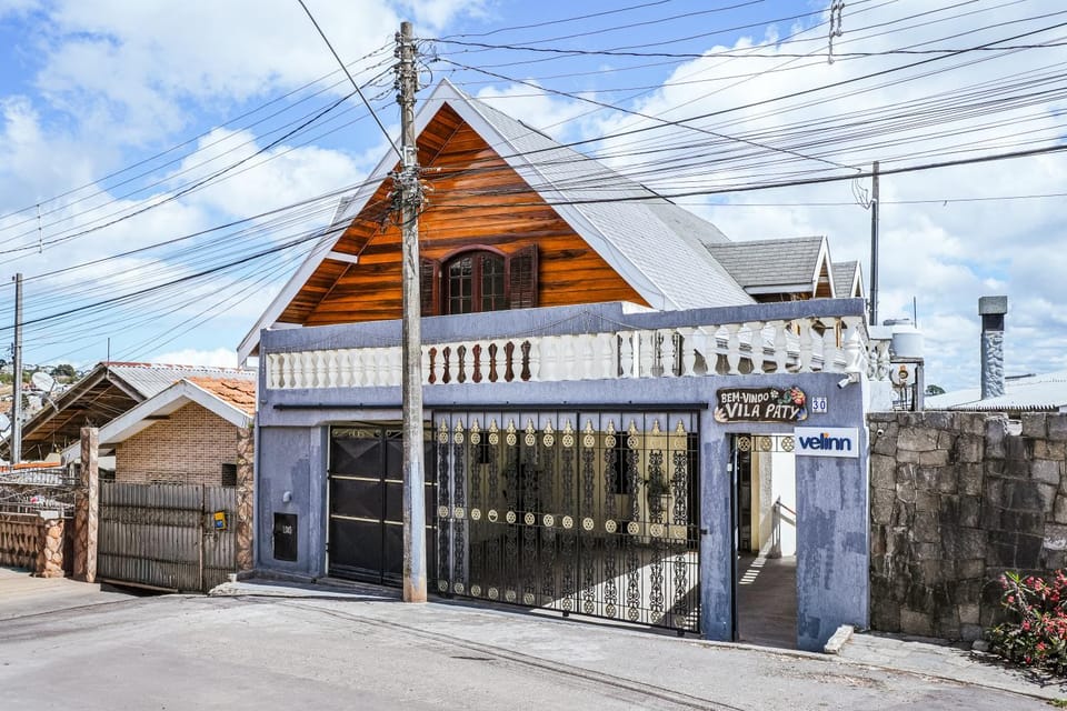 Property building, Day, Street view