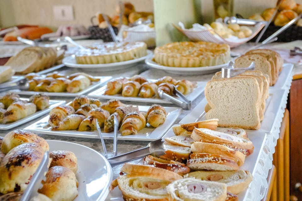 Breakfast, Buffet breakfast