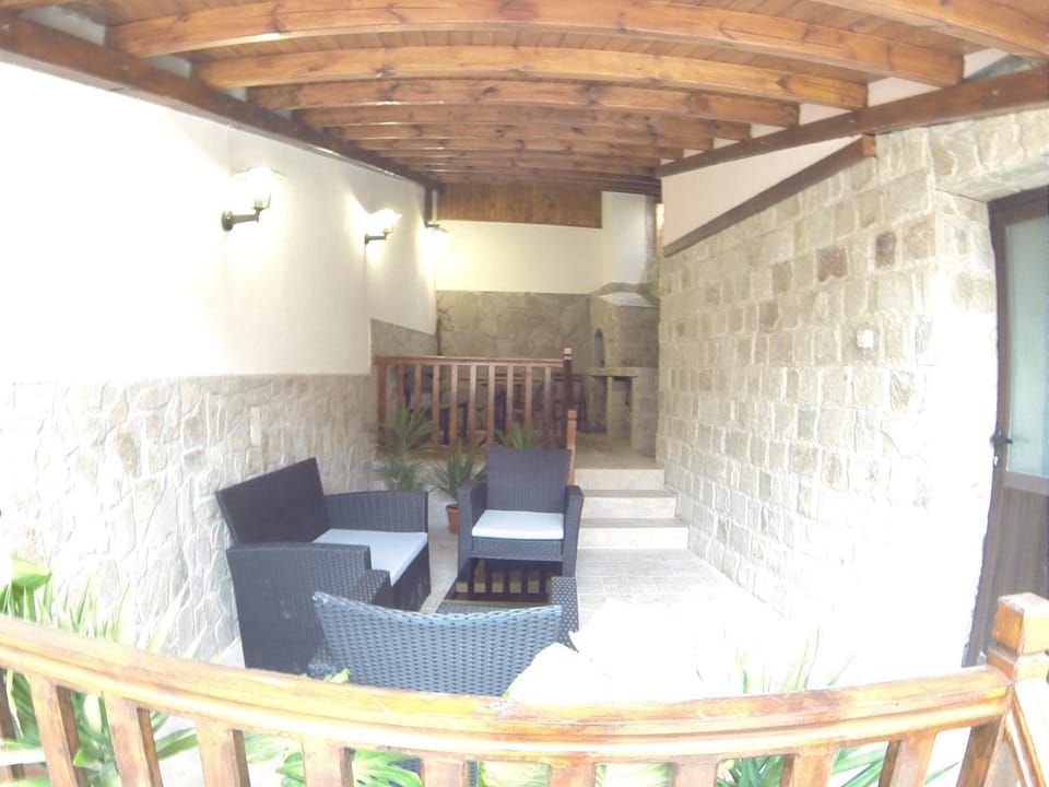 Patio, BBQ facilities, Seating area, Internal: Not applicable to any particular room