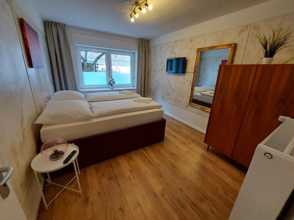 Bedroom, Garden view, Inner courtyard view