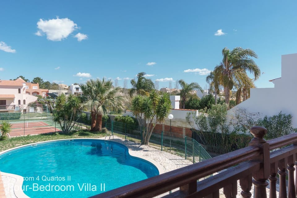 Balcony/Terrace, Swimming pool