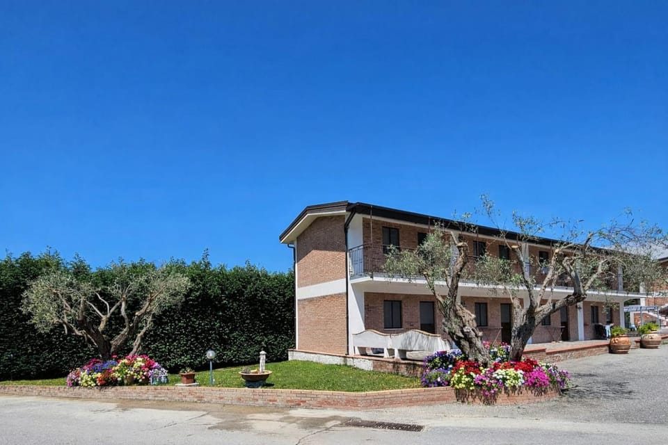 Property building, Garden, Garden view