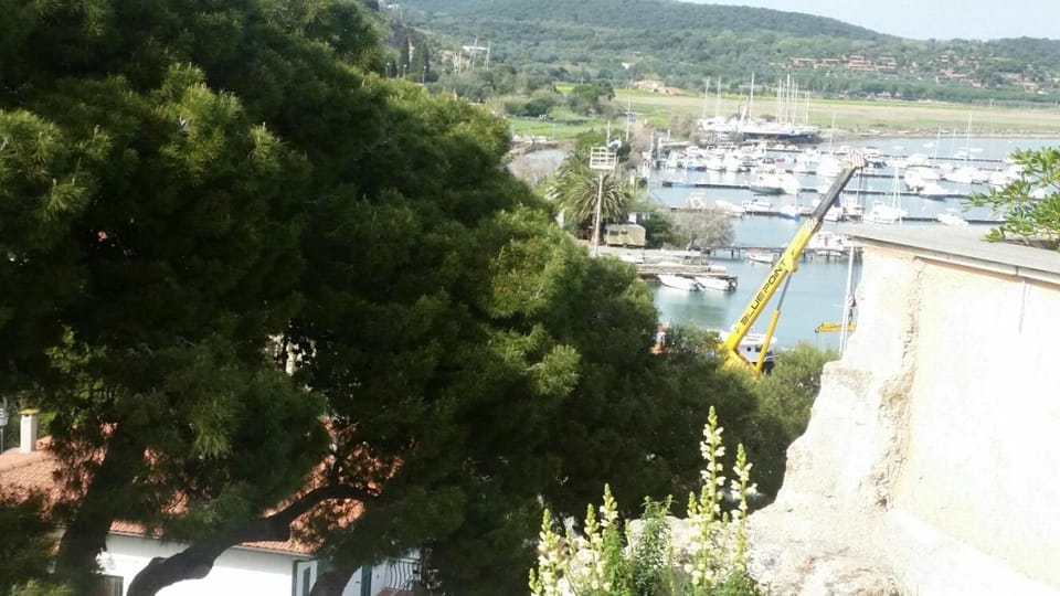 Lovely Central Apartment Apartment in Talamone