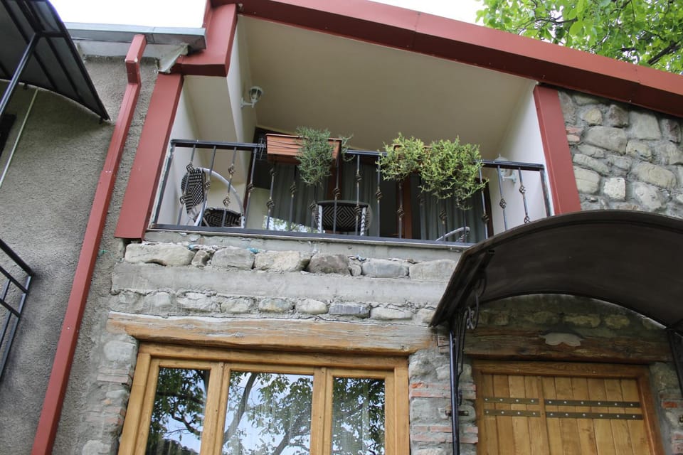 Property building, Balcony/Terrace