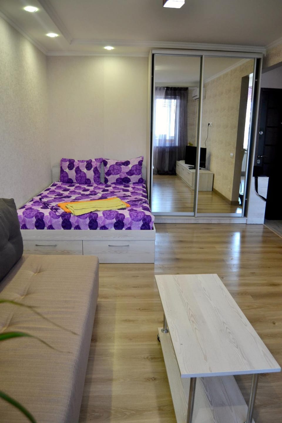 Living room, Bedroom