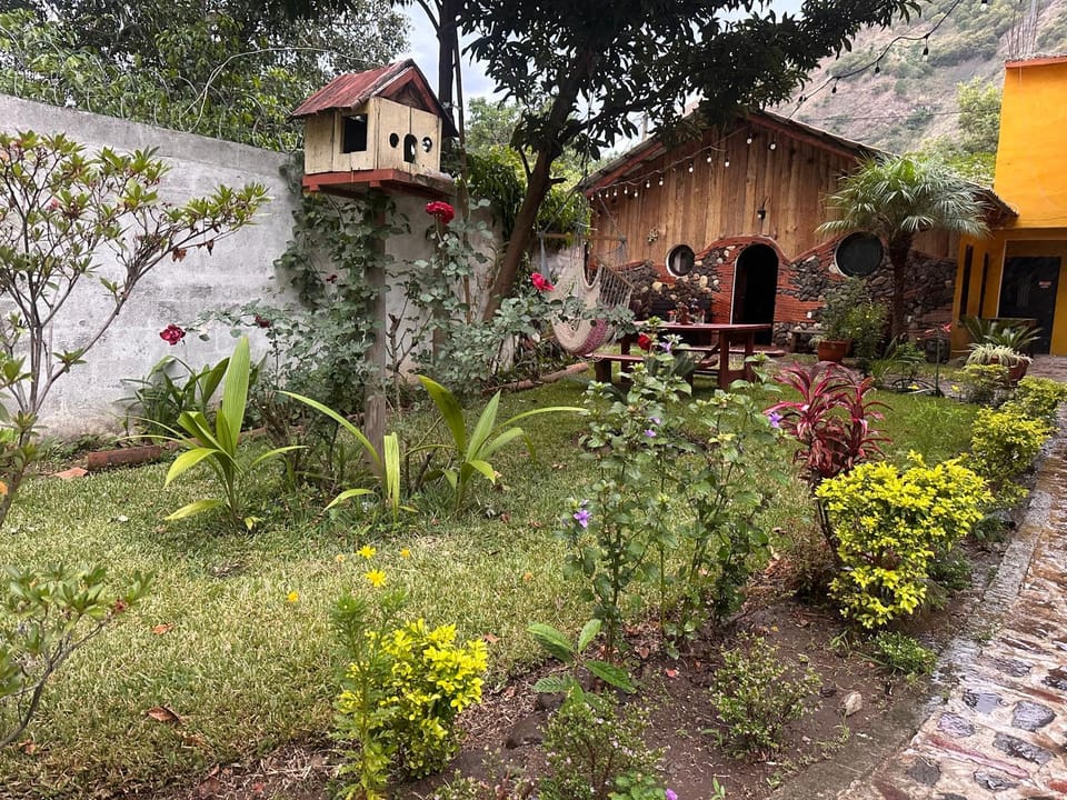 Cabañas de Tzununa Hotel in Sololá Department