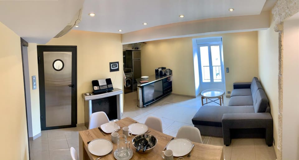 Appartement les pieds dans l'eau ! Apartment in Collioure