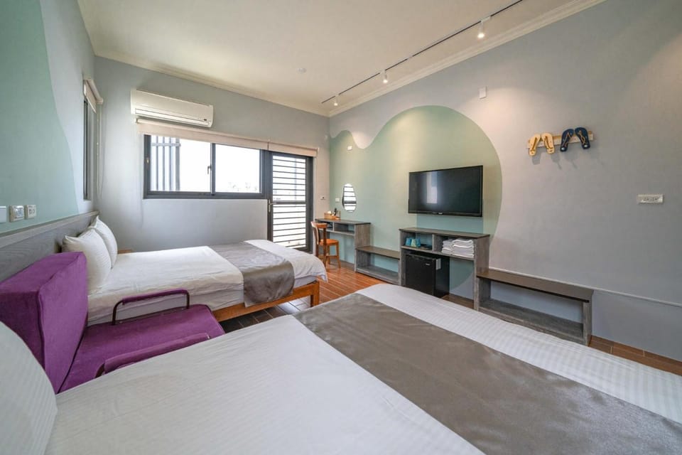 五葉松民宿-電梯民宿 近慈濟中小學及慈科大及人社院 Bed and Breakfast in Taiwan, Province of China