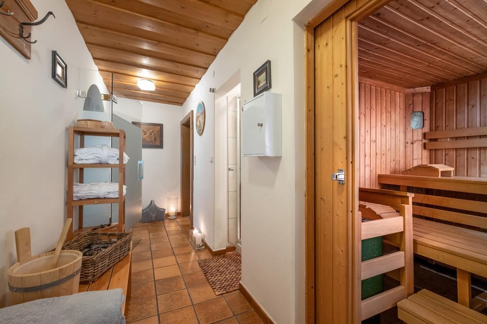 Sauna, Spa and wellness centre/facilities