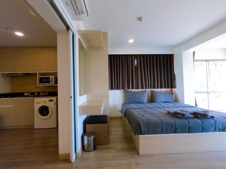 Sonrisa Srirachaที่พักติดทะเล Apartment hotel in Chon Buri Changwat
