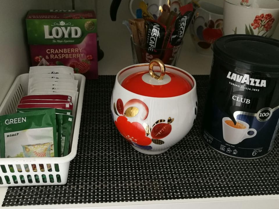 Coffee/tea facilities