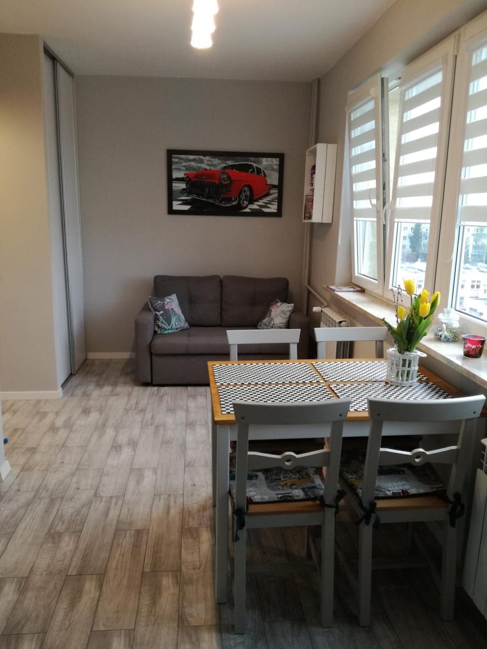 Living room, Dining area, Meals