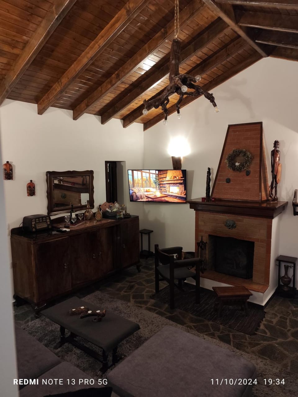 Living room, fireplace