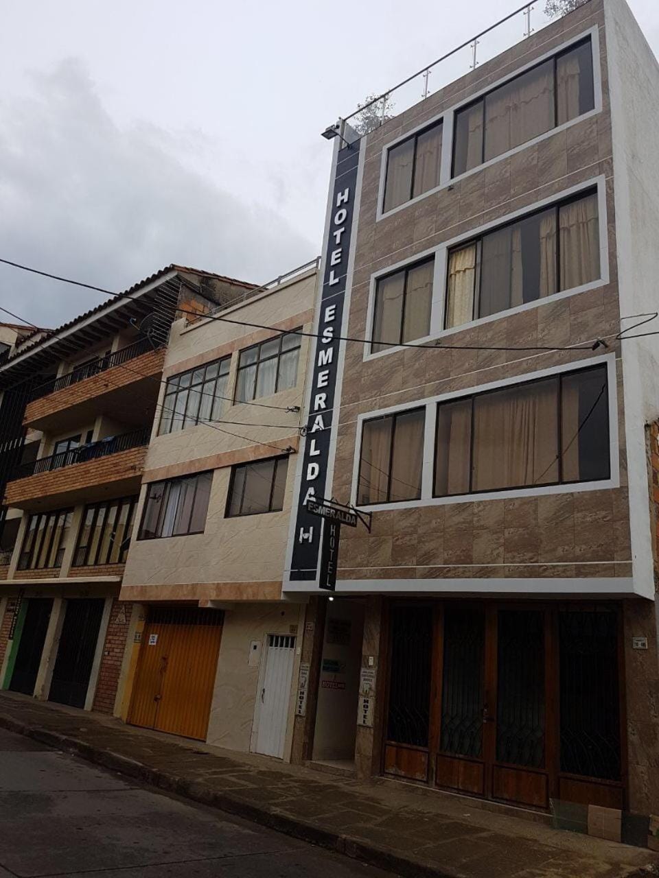 Property building, Facade/entrance