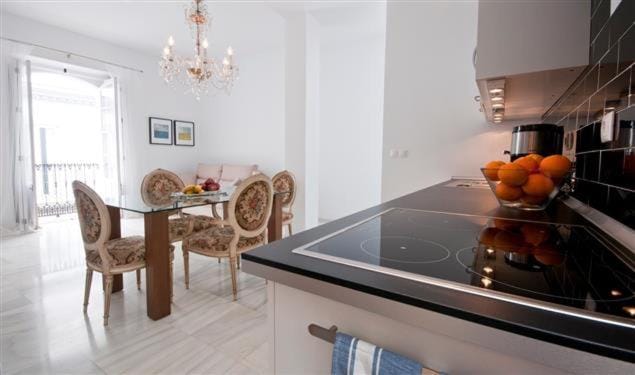 Balcony/Terrace, Kitchen or kitchenette, Dining area