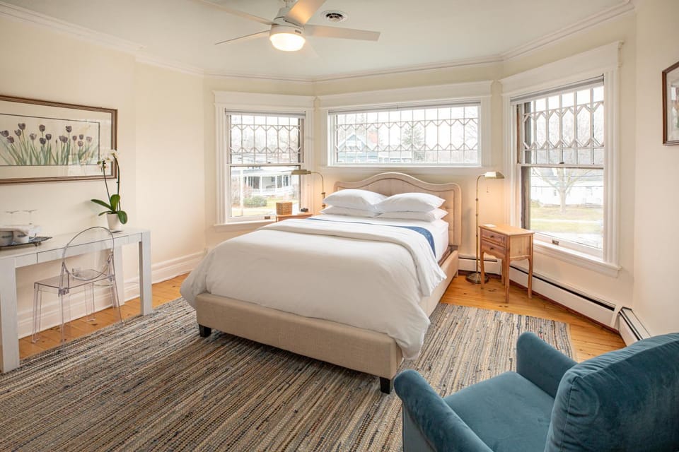 2W Lake Bed and Breakfast in Skaneateles