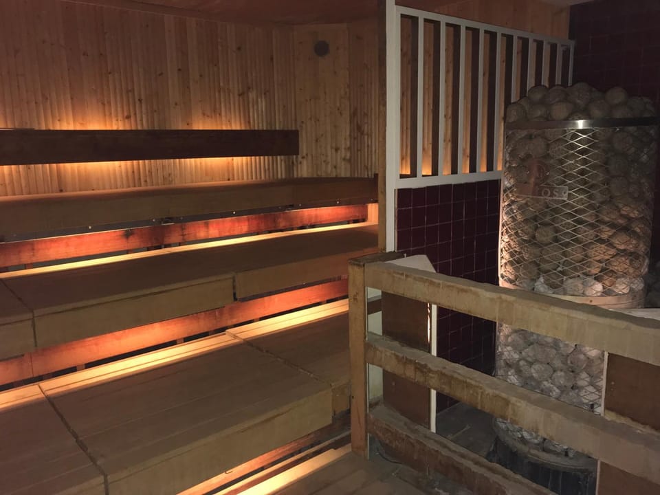 Sauna, Steam room, Spa and wellness centre/facilities