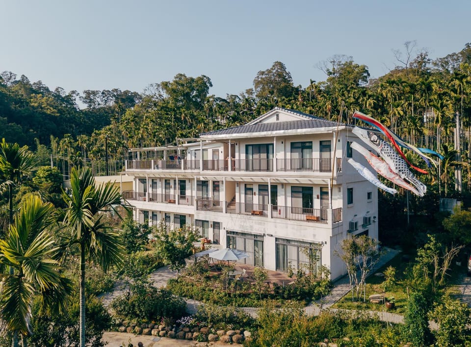 Property building, Bird's eye view