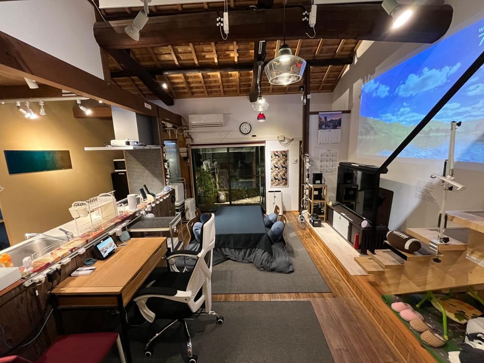 西陣之郷 NISHIJIN NO SATO "Kyoto's Best, 77 installations! 100yrs Off Grid Amazing Smart Townhouse" House in Kyoto